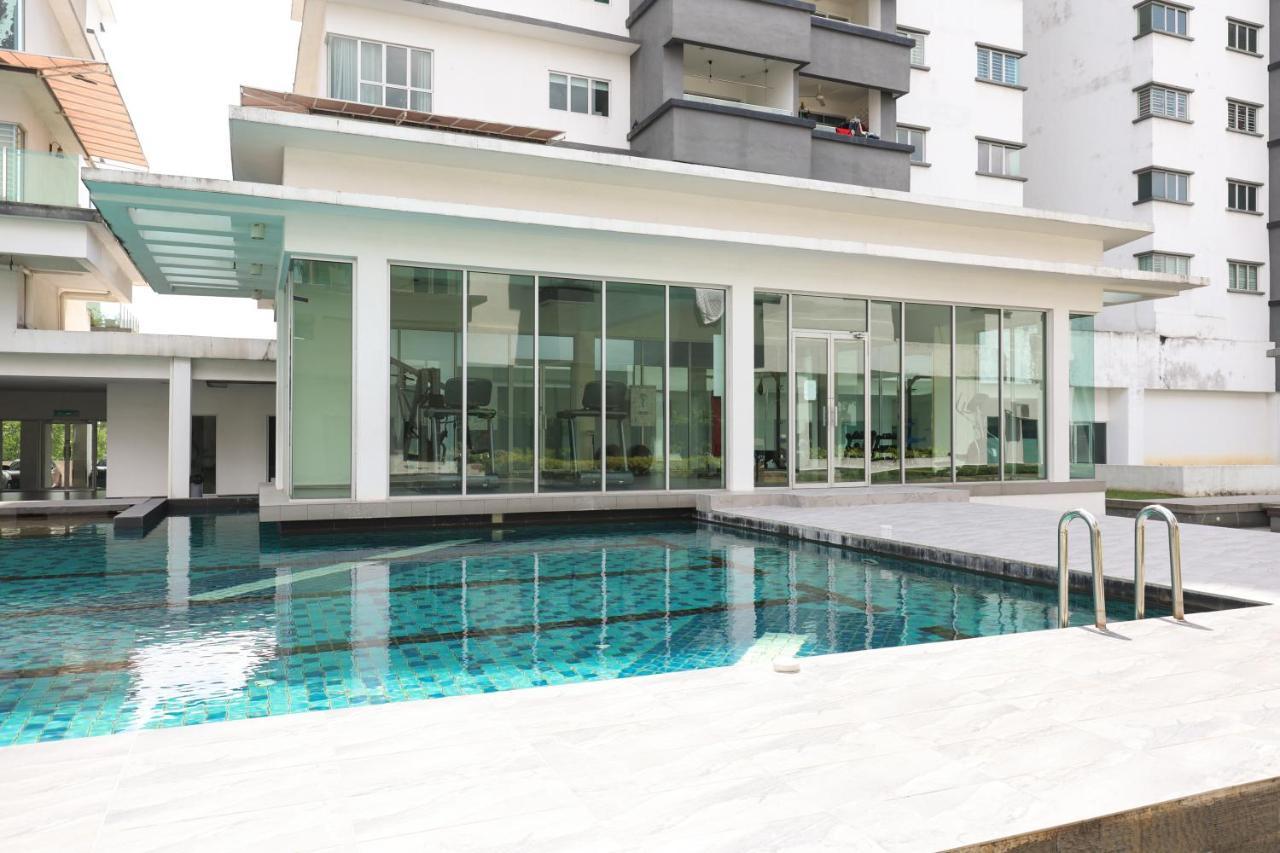 Cozy 2 Bedroom W Pool - 6 Pax - Kajang Exterior foto